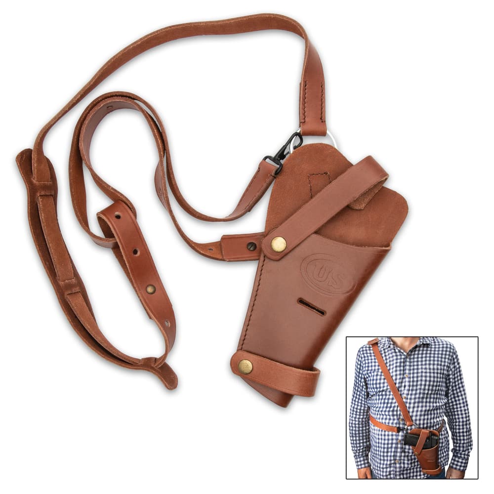 This shoulder holster is handsome and perfectly suited to securely carry your pistol, giving you quick and easy access to it image number 0