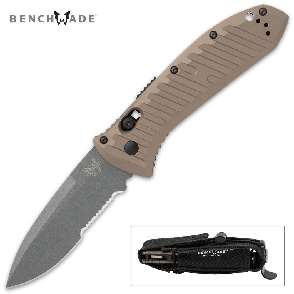 The Benchmade Auto Presidio II is an expeditious automatic opening knife that leaves nothing to be desired image number 0
