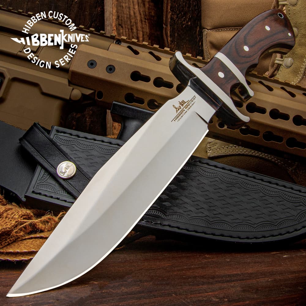 Gil Hibben continues to design exceptional knives made for hard every day use and this knife is up for anything you throw at it image number 0