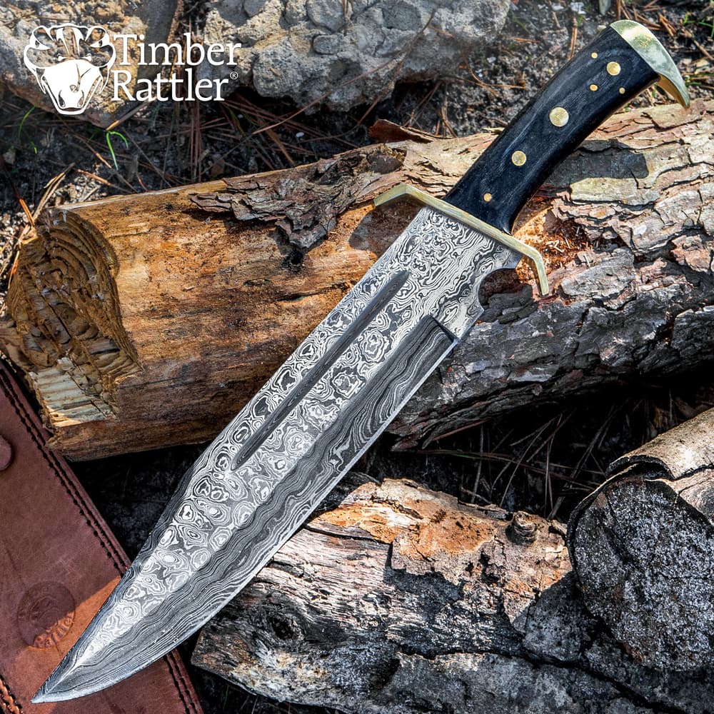 Timber Rattler Western Outlaw Damascus Bowie Knife image number 0