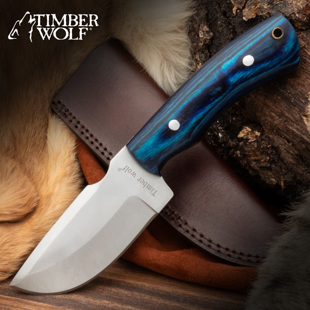 Timber Wolf Blue Elijah Carbon Steel Skinner Knife with Leather Sheath image number 0