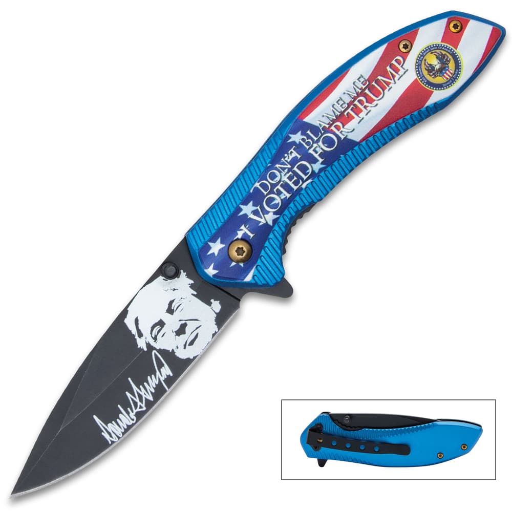 The Don’t Blame Me Trump Pocket Knife has full-color Trump themed artwork. image number 0