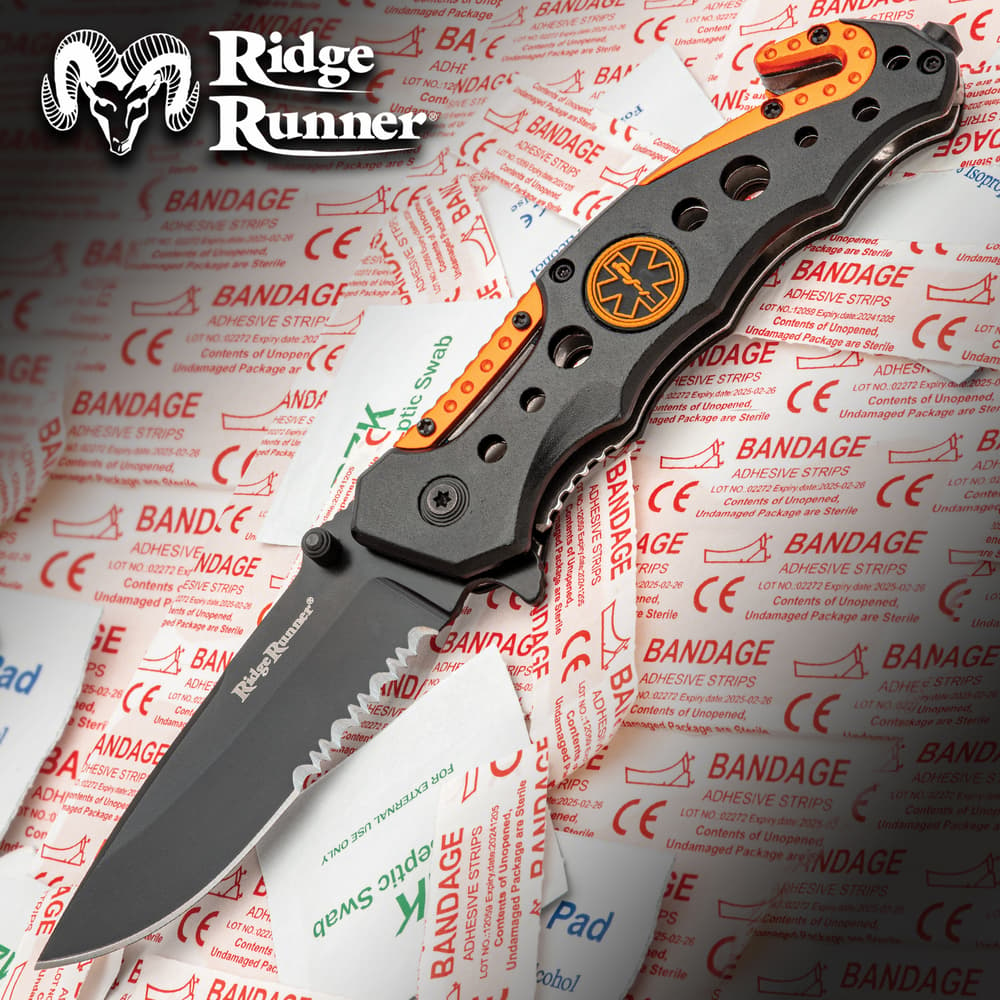 Fulli mage of the Ridge Runner Assisted EMT Pocket Knife opened. image number 0