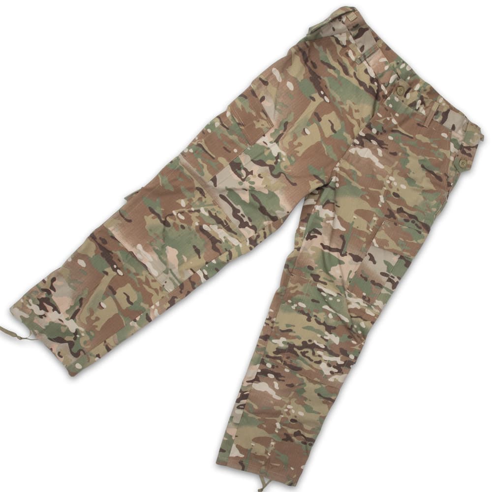 The OCP camo pants have a tough, 65-percent polyester and 35-percent cotton, rip-stop construction with a reinforced seat and they’re comfortable for all-day wear image number 1