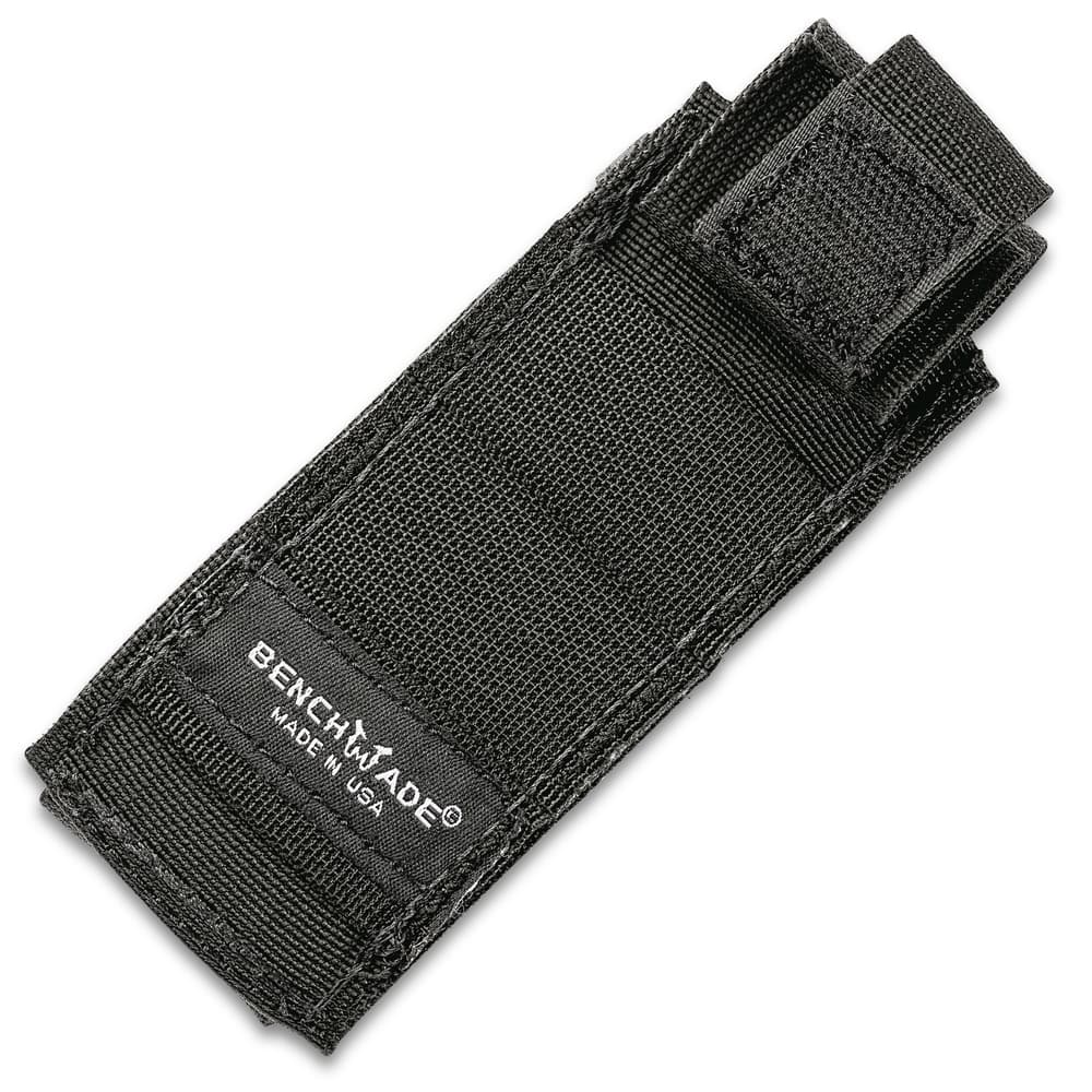 A tough, Cordura belt sheath makes carrying a knife at your side easy. image number 1