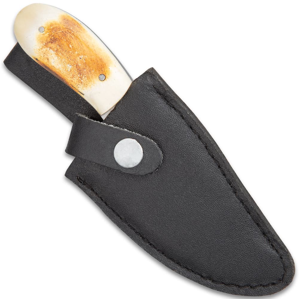 Coon Skinner Knife with Finger Grip and Leather Sheath image number 1