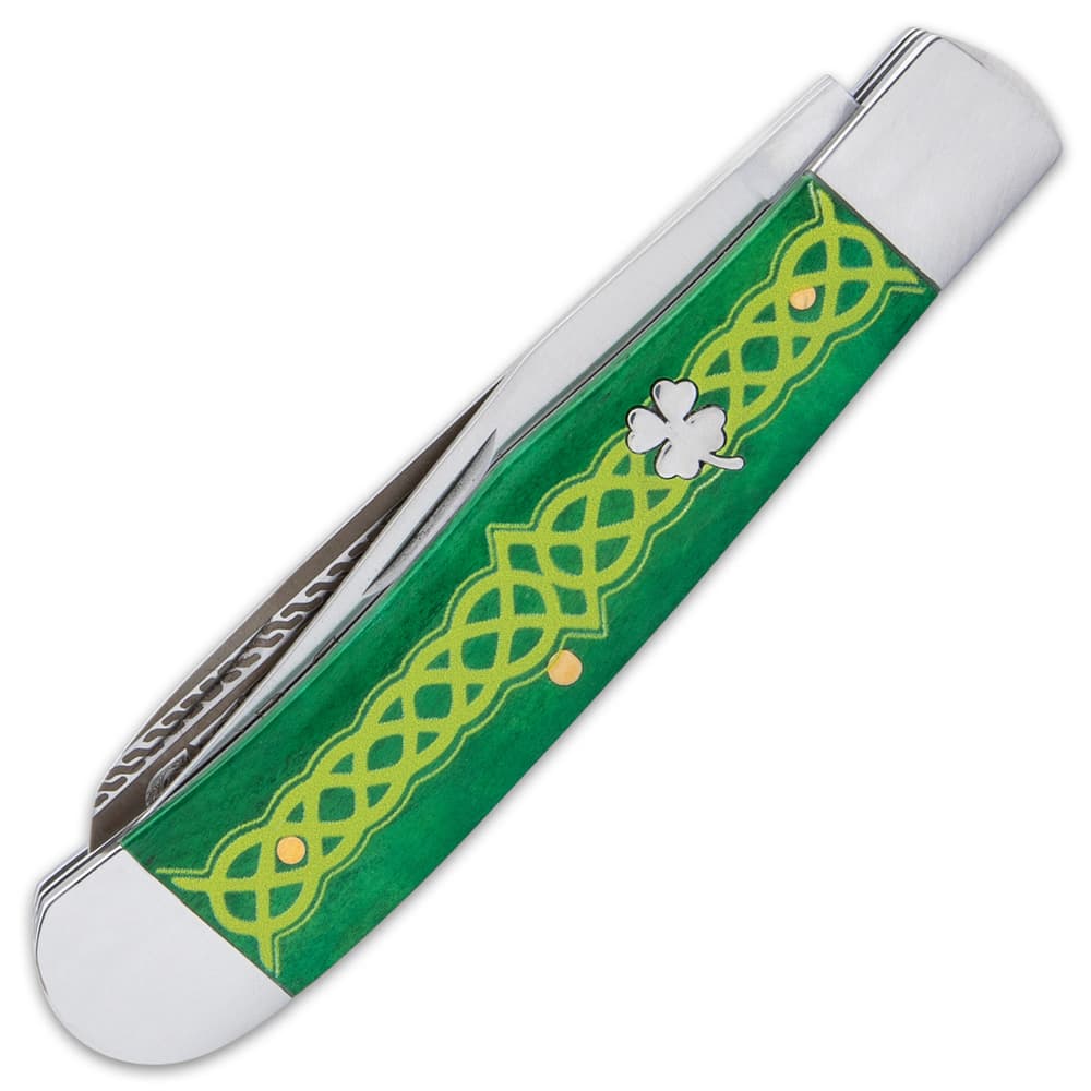 It has green bone handle scales that feature 3D-printed Celtic knotwork and an inlaid shamrock medallion image number 1