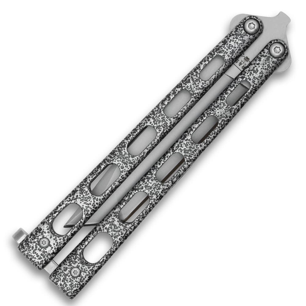Bear Silver Vein Armor Piercing Butterfly Knife image number 1