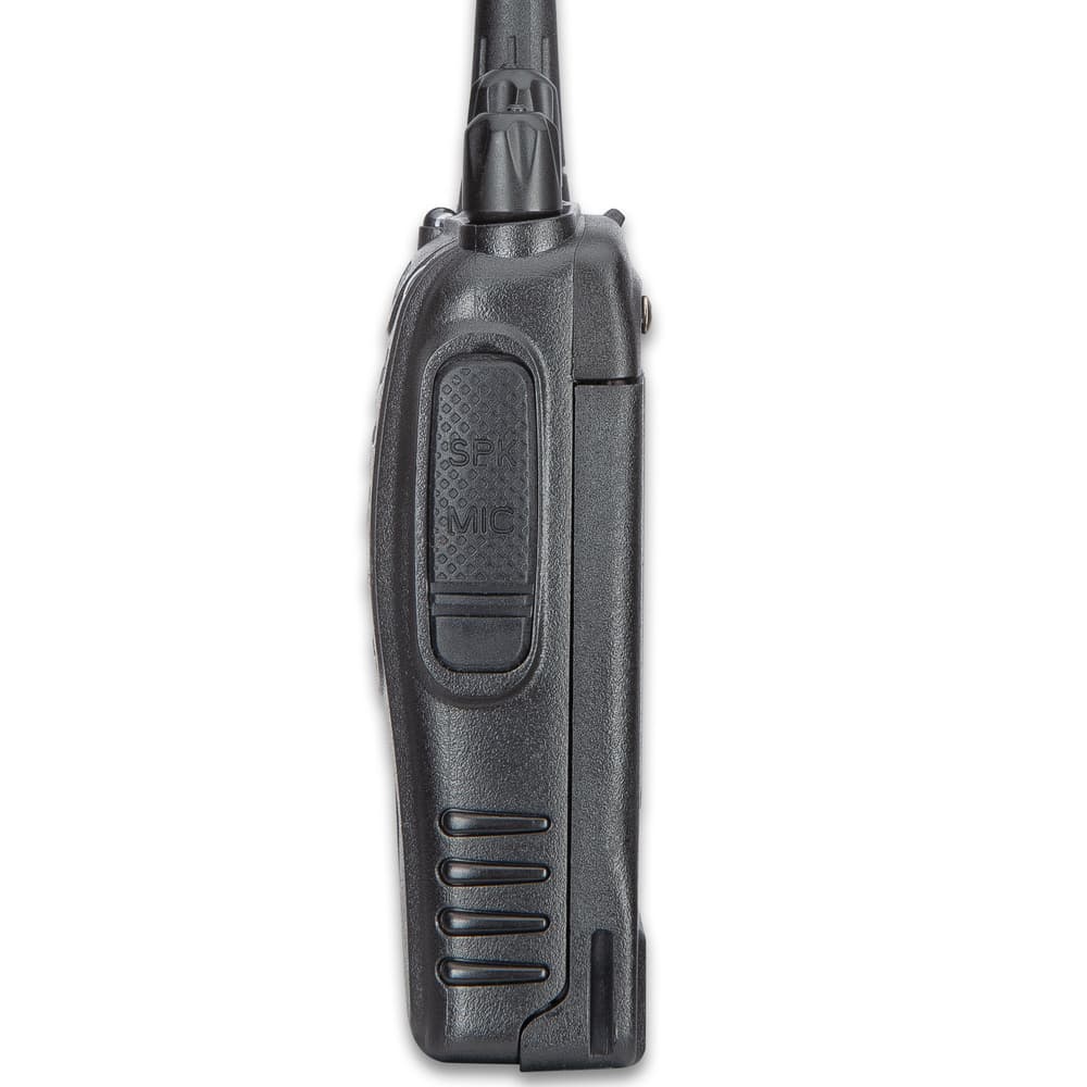 The 16-channel two-way radio has a 400-480 MHz range with a signal to noise ratio of 40dB/35dB via the noise reduction circuit image number 1