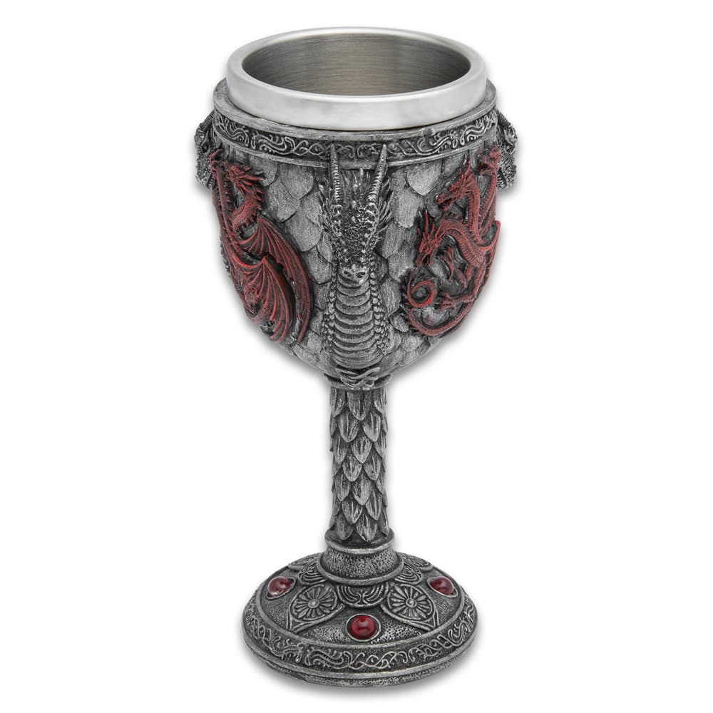 The goblet shown on display image number 2