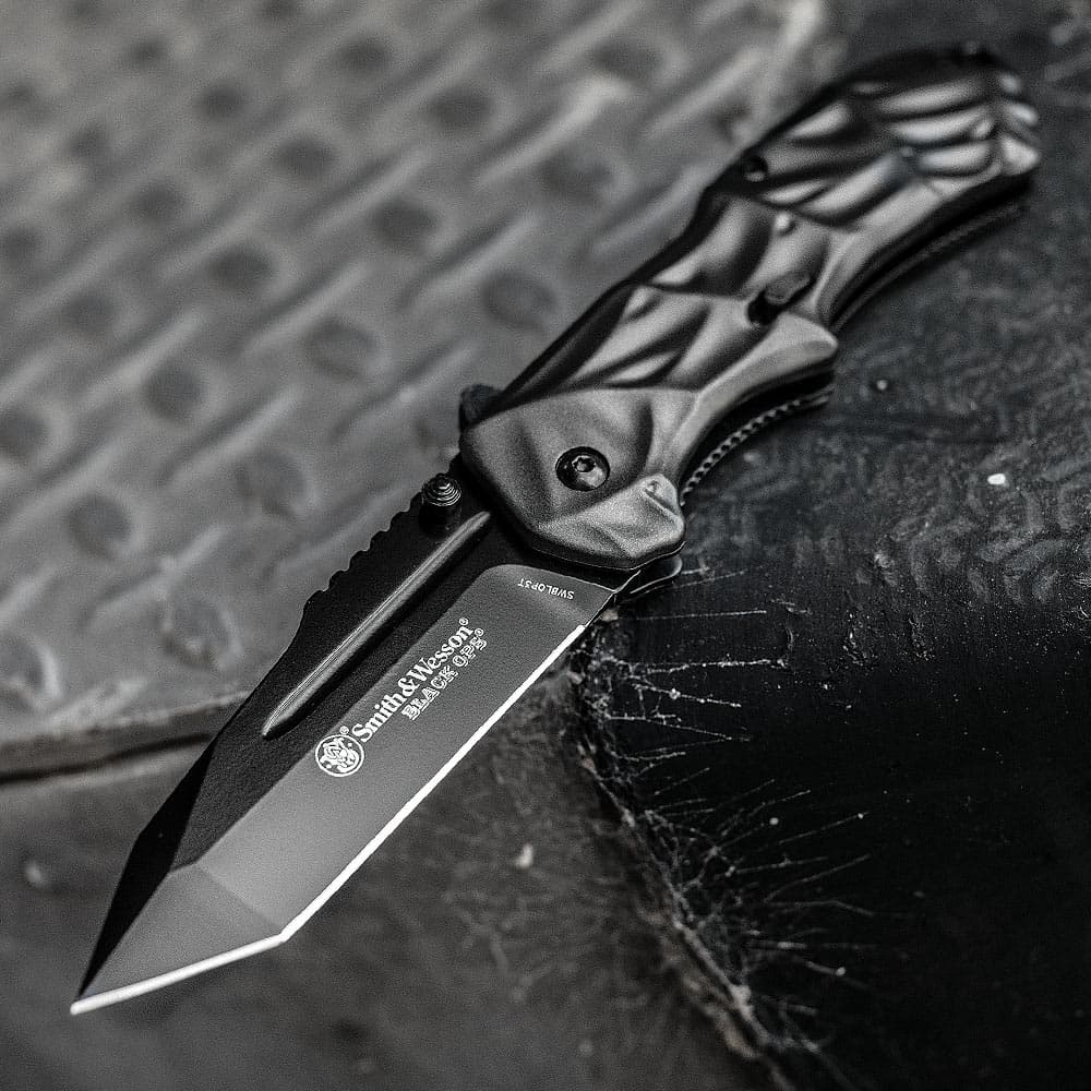 Smith & Wesson Black Ops Tanto Assisted Opening Pocket Knife image number 2
