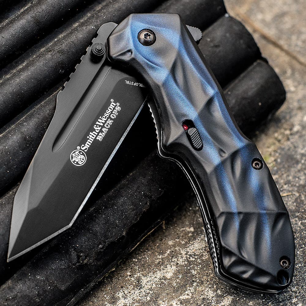 Smith & Wesson Black Ops Blue Tanto Tactical Pocket Knife image number 2