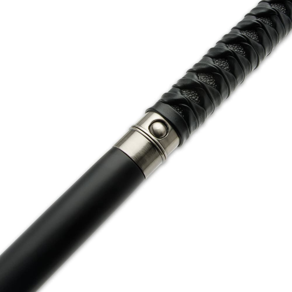 genuine, black leather-wrapped grip above a wooden shaft with a rubber toe image number 2