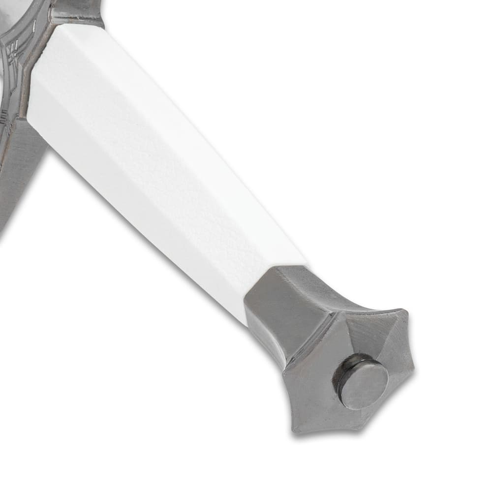 The fantasy short sword has a crown-style cast metal pommel image number 2