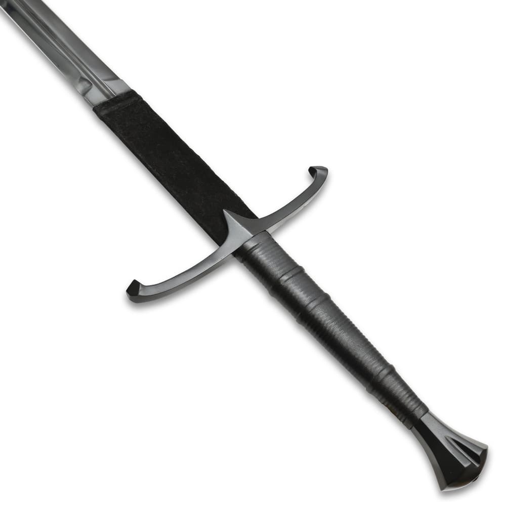 The sword handle has a genuine black leather grip with embossed cord grooves image number 2
