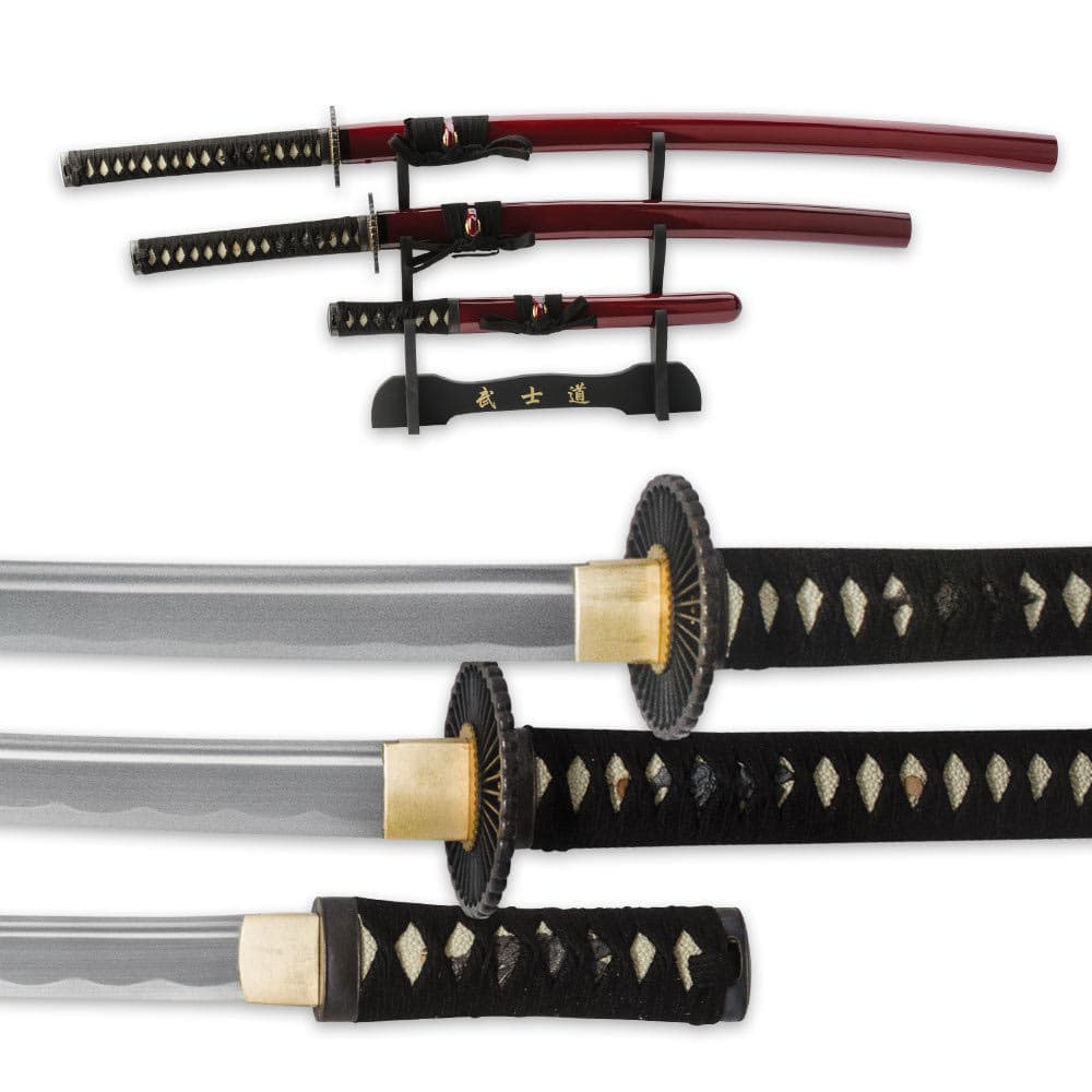 Musha Red Hand Forged Samurai Sword Set image number 2