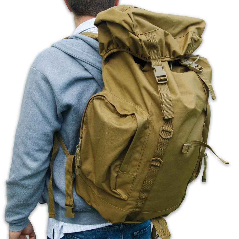 The hiking and tactical backpack measures 13”x 9 1/2”x 24” and gives you 45 liters of capacity image number 2