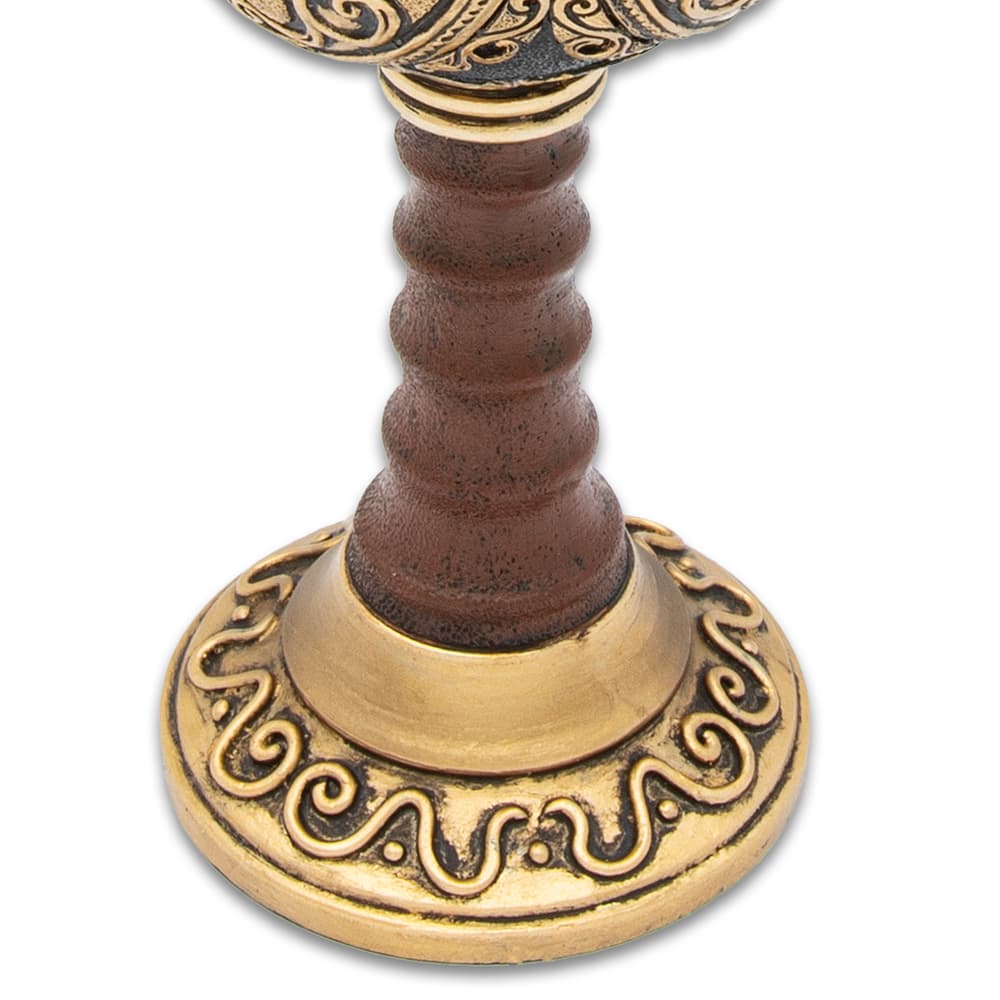 Close up image of the stem and base of the Goblet. image number 3