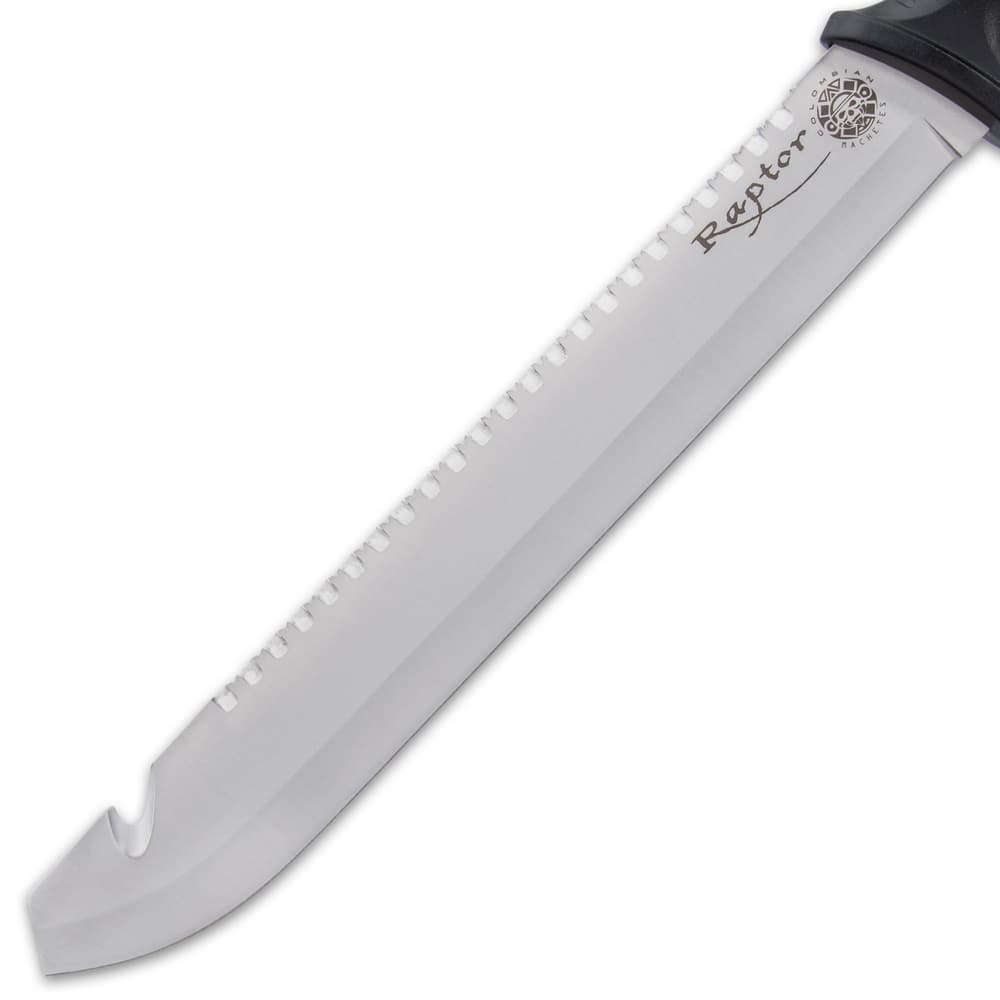 The machete has a 11 3/4”, razor-sharp 3Cr13 stainless steel blade with a sawback and a gut hook image number 3