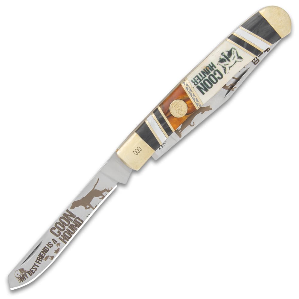 The Kissing Crane Coon Hunter Trapper has sharp stainless steel blades. image number 3