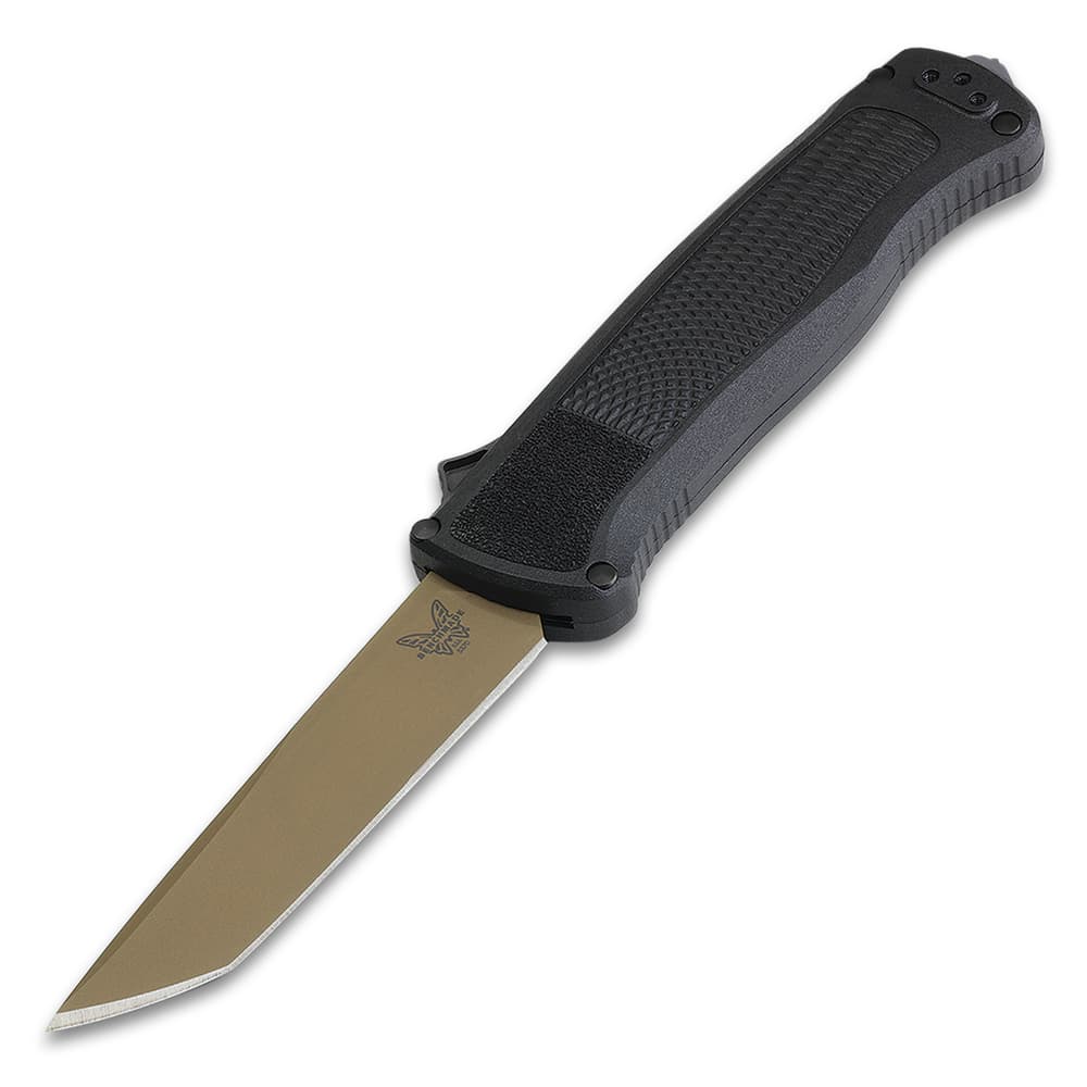 The tanto blade is CPM-CruWear steel with a PVD-coating. image number 4