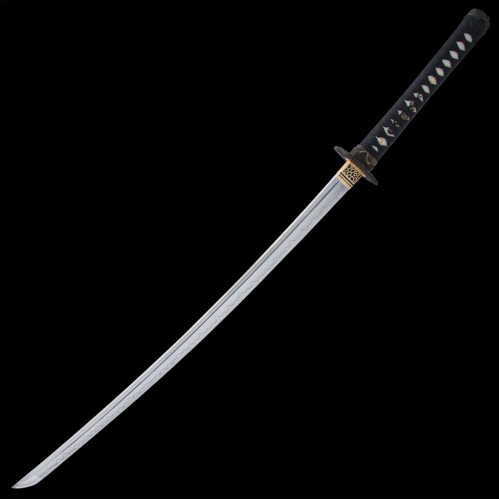 The sword has a hand-forged, 29” clay-tempered 1095 carbon steel blade that’s razor-sharp and perfectly balanced image number 4