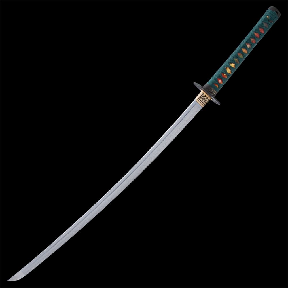 The sword has a hand-forged, 29” clay-tempered 1095 carbon steel blade that’s razor-sharp and perfectly balanced image number 5