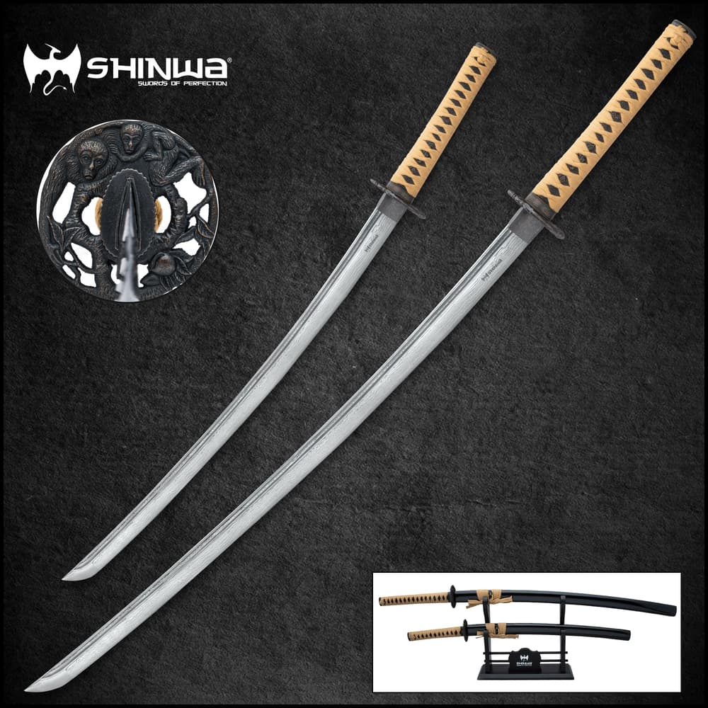 Different views of the Shinwa Regal Makaku Sword Set image number 0