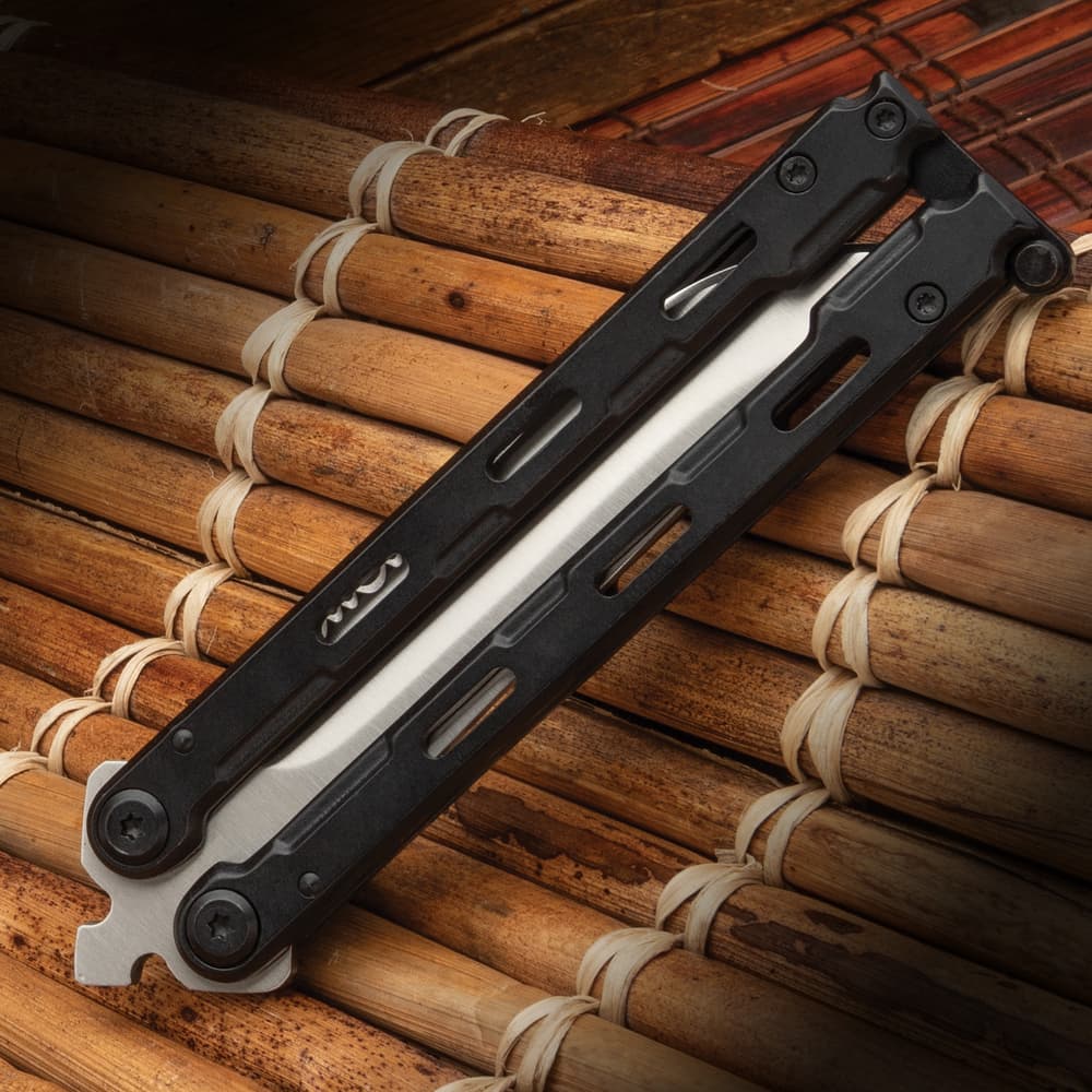 黒蝶　Butterfly Difence-ST 黒蝶 Butterfly Difence-ST