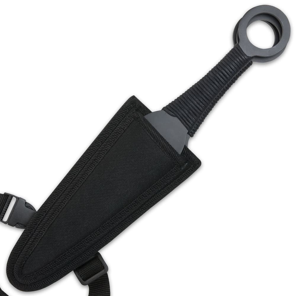 expendables-kunai-throwing-