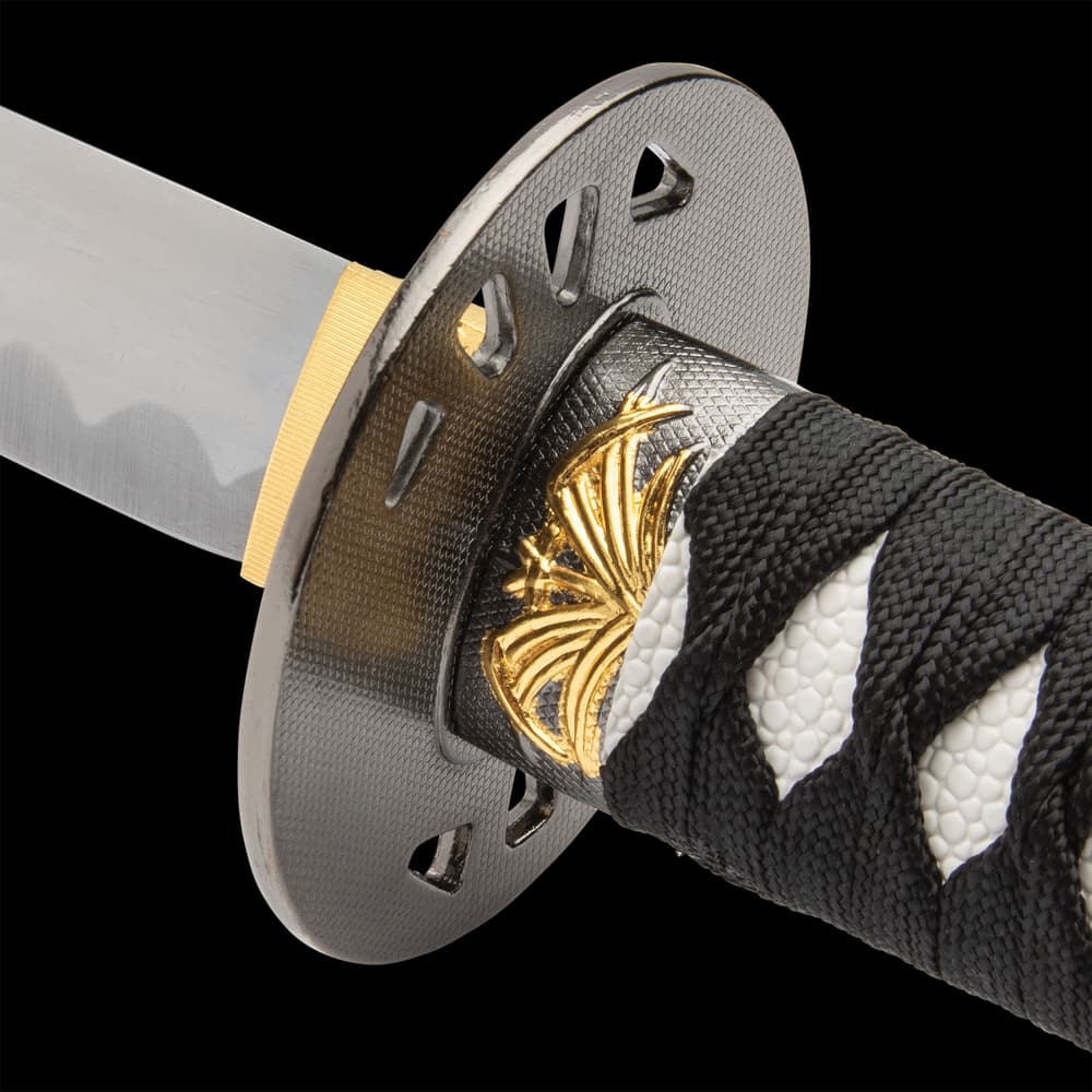 kojiro-midnight-katana-handle-
