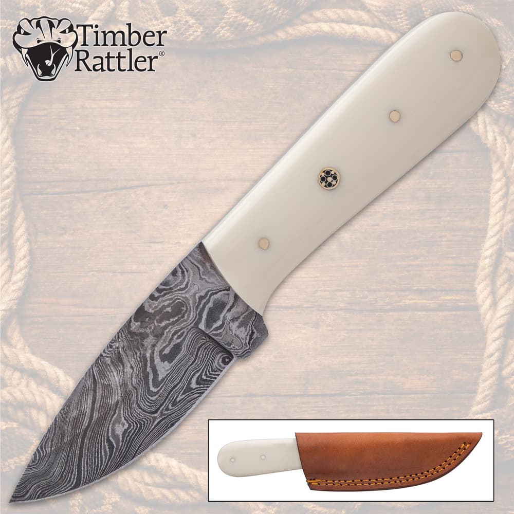 Knife with cream handle and Damascus steel blade image number 0