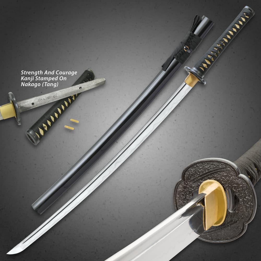A look at the full length of the katana's blade image number 6