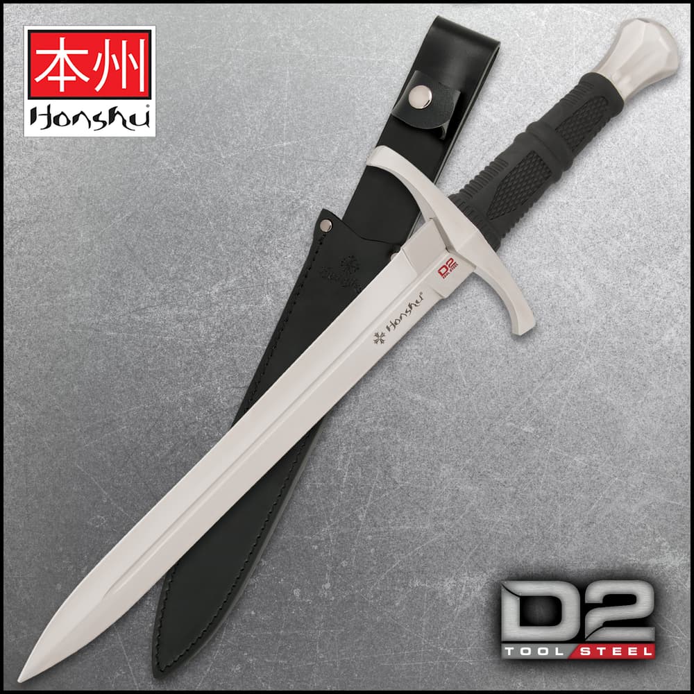 The Honshu Crusader Quillon Dagger in D2 steel. image number 0