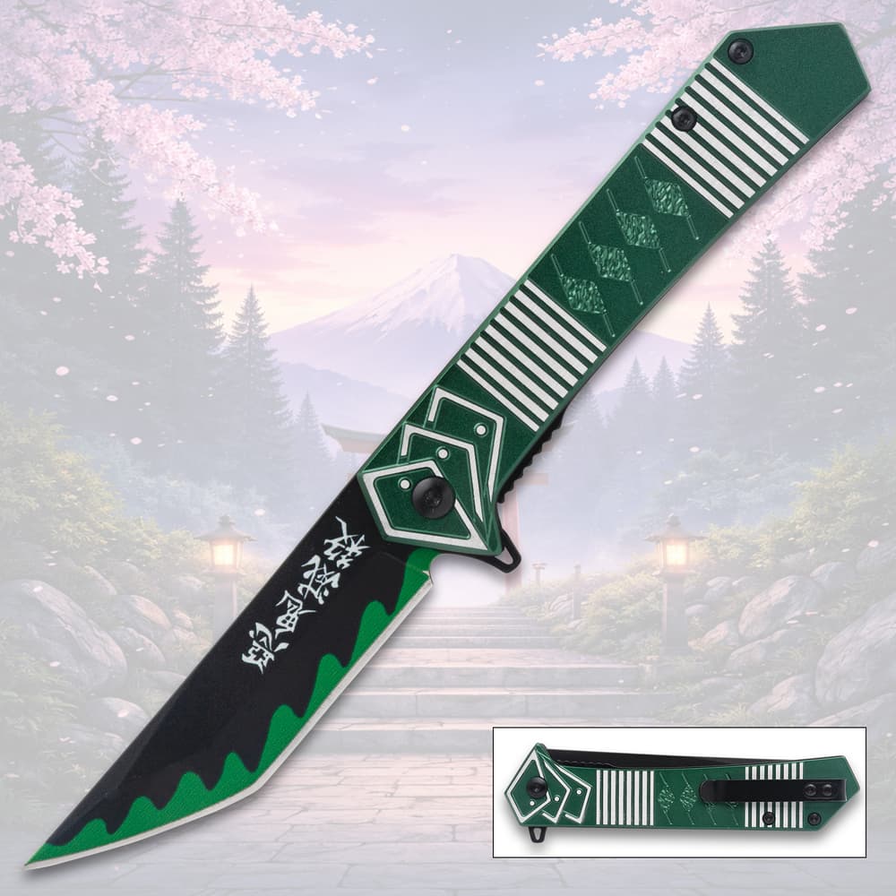 Green and black pocket knife with Japanese text image number 0