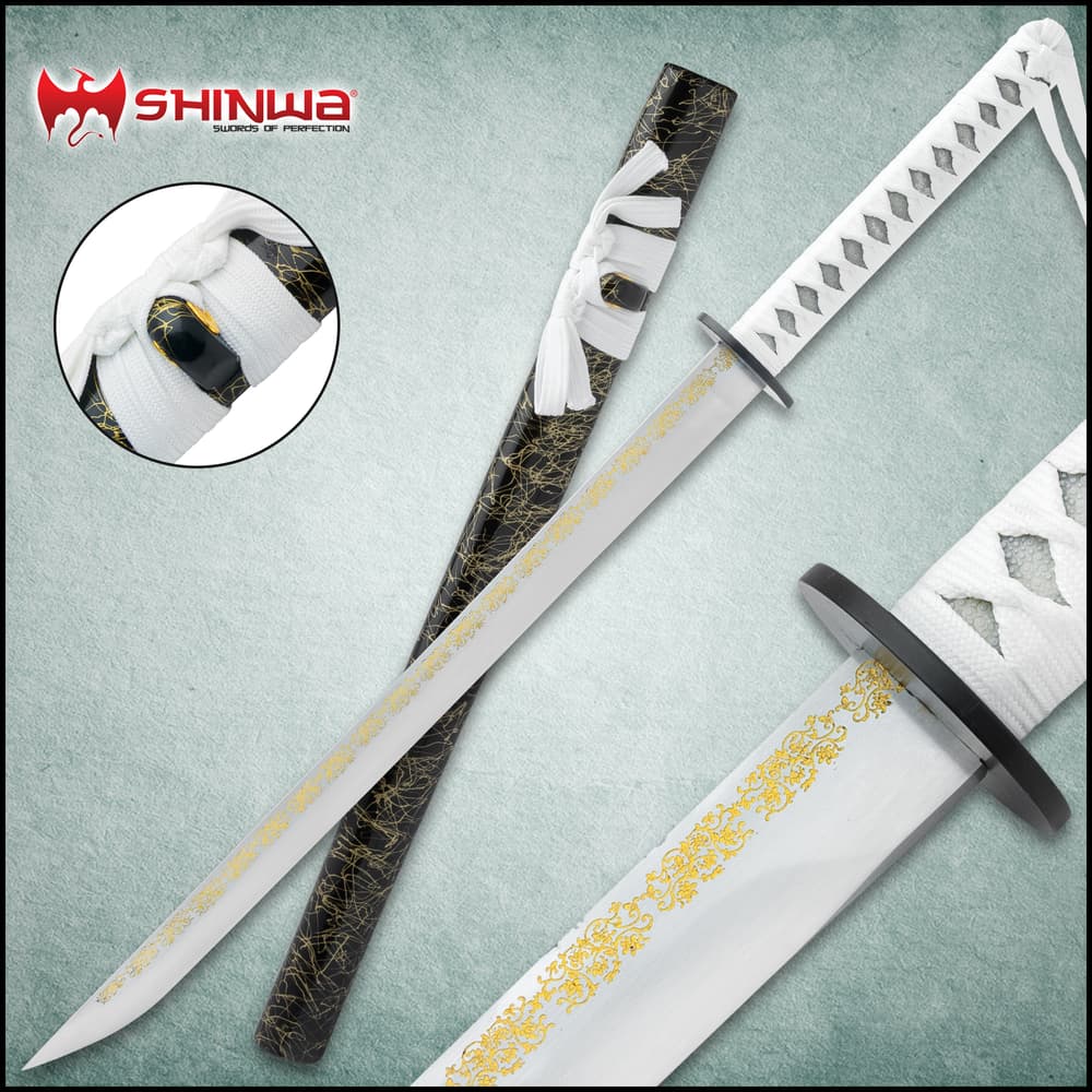 Different views of the Shinwa White Emperor Samurai Short Sword image number 0