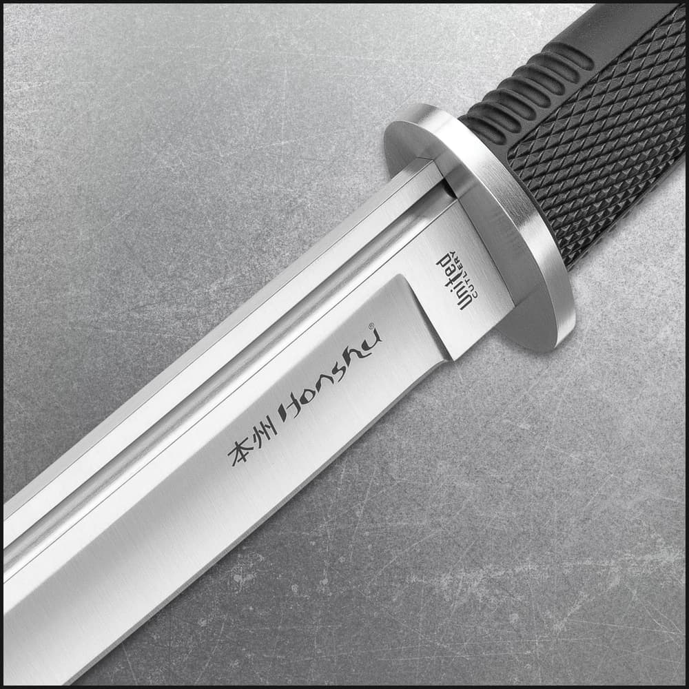たいよう∞ United Cutlery Honshu Tanto Knife And Leather Sheath
