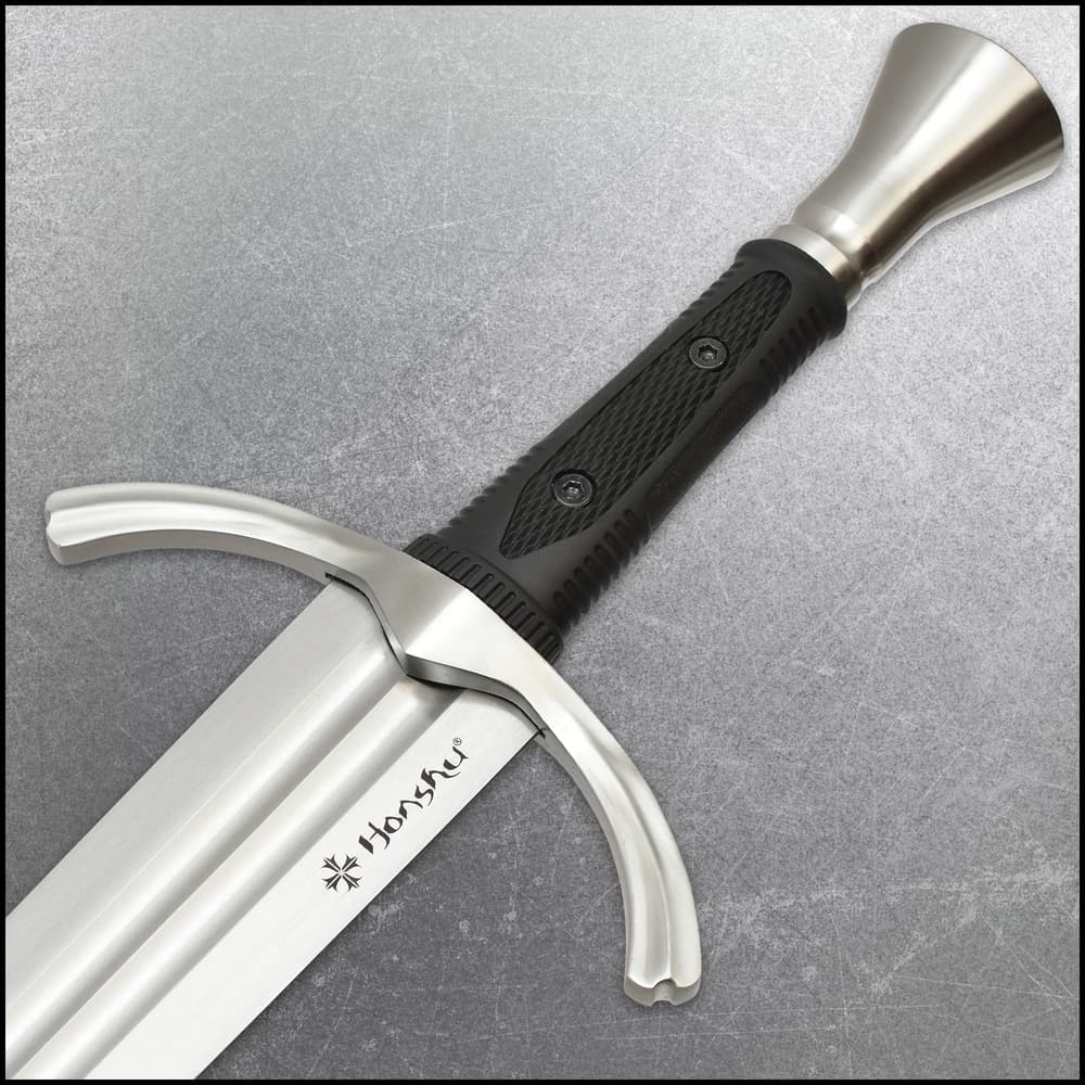 Honshu Single-Handed Broadsword And Scabbard – 1060 Carbon Steel