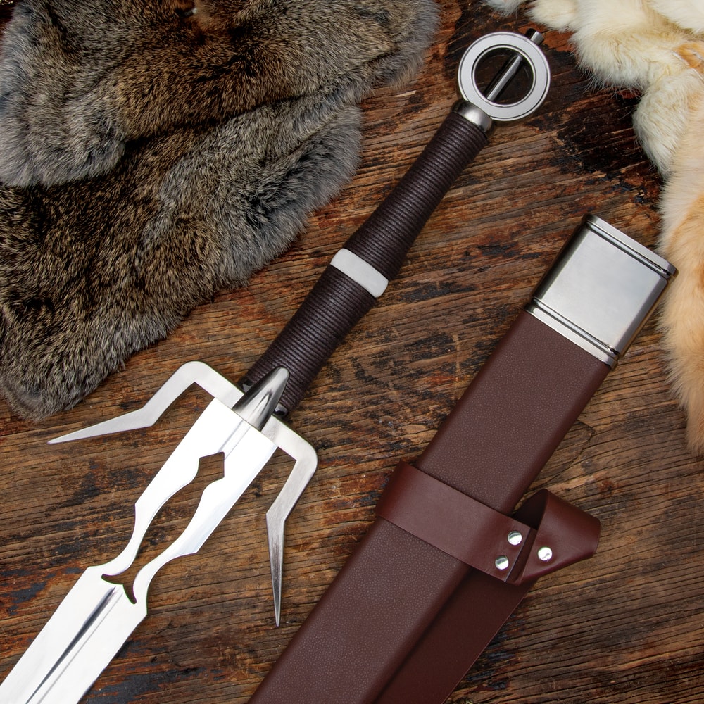 Sword Clip for ring scabbards
