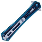 The advanced opening system pocket knife is 4 1/2”, when closed, and it has a stainless steel pocket clip for ease of carry