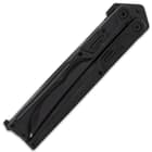 The anodized aluminum, butterfly opening handle, which offers two grip positions, has an extended length