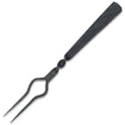 The serving fork's full length
