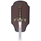 The Legends In Steel Knights Templar Long Sword is a beautiful reproduction embellished with Knights Templar imagery