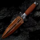 The 11 1/4” overall split-blade knife has a 5 1/2” blade that’s split into two penetrating points with razor-sharp edges