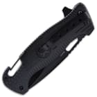 The everyday carry has a closed length of 4 3/4” and the black stainless steel pocket clip offers convenient carry