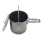 The pot has a detachable bail, a lid and folding handles.