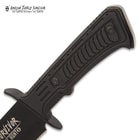 The Amazon Jungle Survivor Hunter Knife has a ridged, slip-free handle that is made of tough, black TPR and it has a black stainless steel pommel and handguard