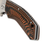 A detailed look at the handle of the pocket knife