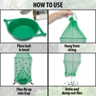 “How To Use” text shown above images showcases that the Fly Dungeon is collapsible, hangs by hook, and has a bail bowl.