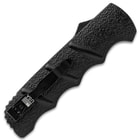 A view of the handle with its pocket clip